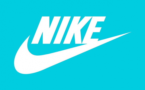 Профессиональные NIKE и ASICS в ТЦ Галерея